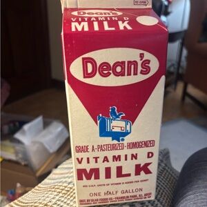 Dean's Vitamin D Milk Half Gallon